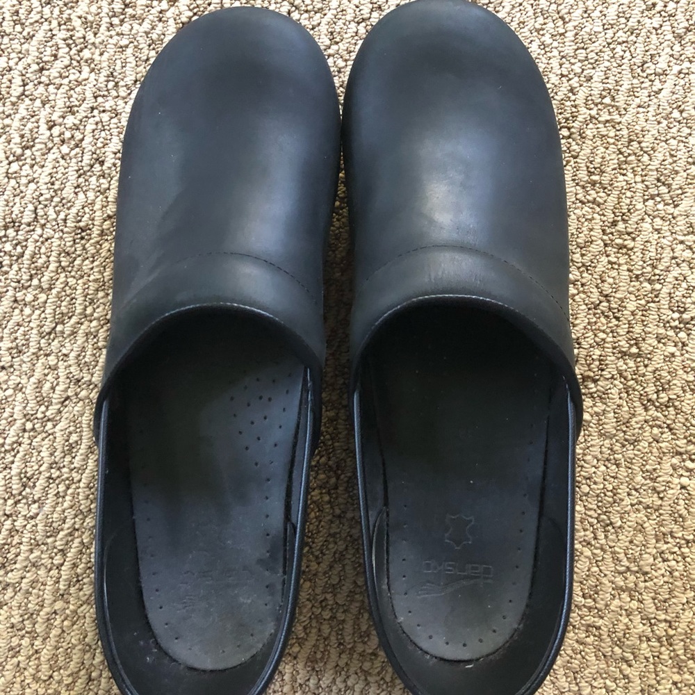 Men’s Dansko Professional oiled clog
